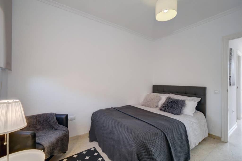 شقة Duplex Con Vistas Al Mar La Línea de la Concepción المظهر الخارجي الصورة