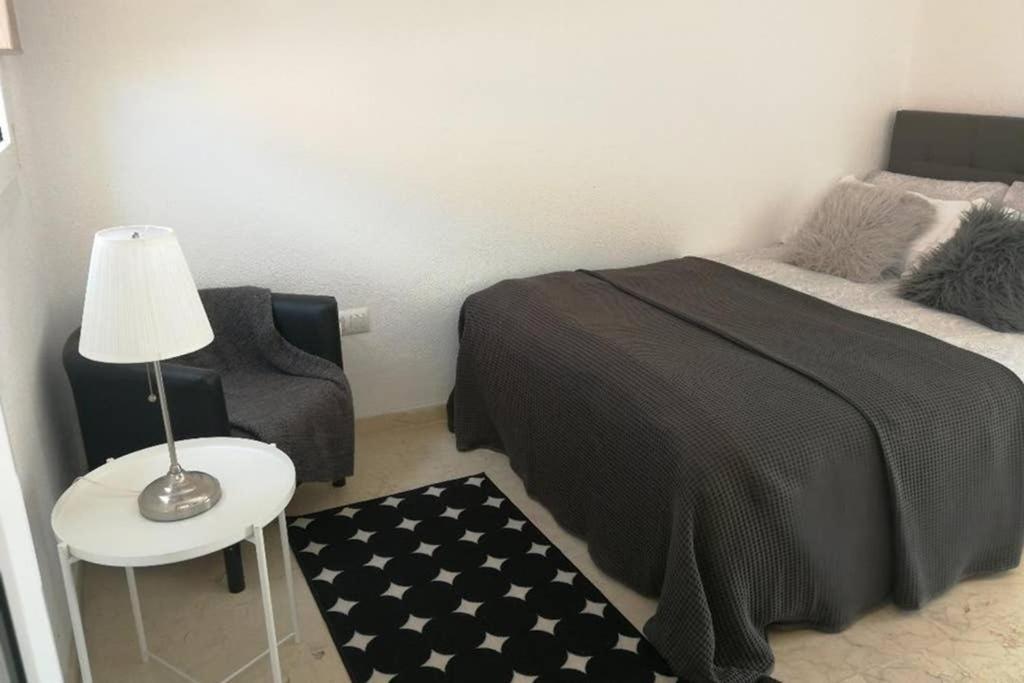 شقة Duplex Con Vistas Al Mar La Línea de la Concepción المظهر الخارجي الصورة